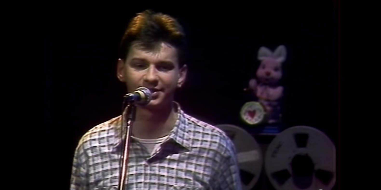 Depeche Mode à voir et écouter dans « La compil du réveillon des années 80 »